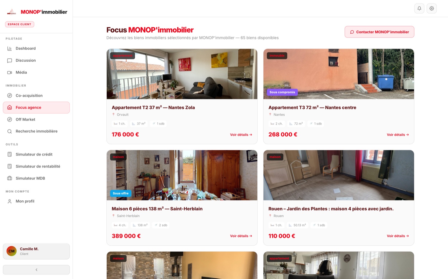 Espace client aux couleurs de l'agence : sélection de biens avec photos, prix, surface et bouton pour contacter l'agence.