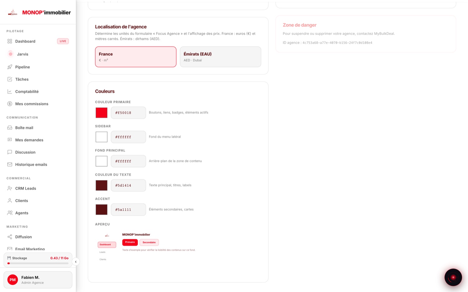Écran Réglages, section Couleurs : cinq sélecteurs de couleur avec leur code hexadécimal et un aperçu en direct de l'interface.